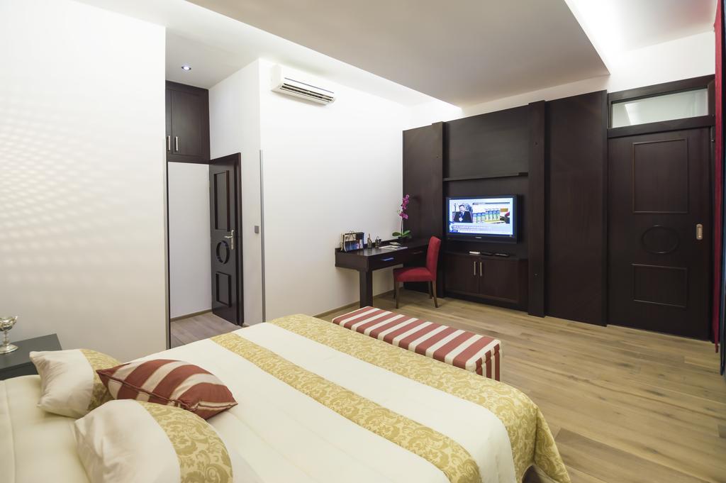 Luxury Apartments Pricna Prague Exterior photo